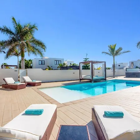 Lorena By * Playa Blanca (Lanzarote)